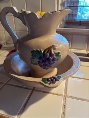 Cream Ceramic Pitcher and Basin Set with Purple Grape Motif